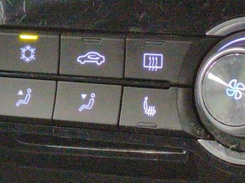 MG MG ZS 44.5kWh Exclusive (143 ps) - CARPLAY - KEYLESS ENTRY - LED