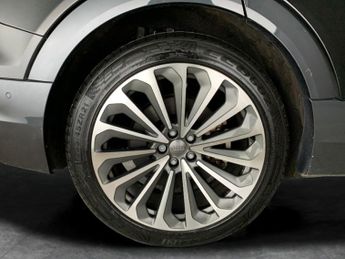 Audi e-tron 50 Sport quattro 71.2kWh (313 ps) - HEATED SEATS - ADJUSTABLE SU