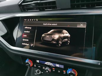 Audi Q3 2.0 TDI 35 S line Sportback S Tronic (150 ps) - LED - REVERSE CA