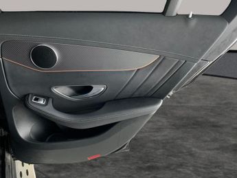 Mercedes-Benz EQC EQC 400 80kWh AMG Line (Premium) 4MATIC (408 ps) - REVERSE CAM -