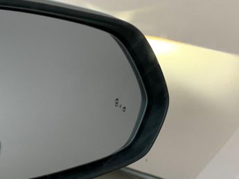 MG MG ZS 72.6kWh Trophy Long Range (156 ps) - BLACK ROOF RAILS - ACTIVE L