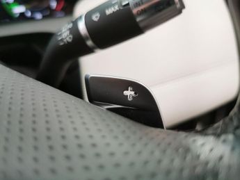 Land Rover Discovery Sport 1.5 P300e 12.2kWh R-Dynamic SE Plug-in 4WD (309 ps) - KEYLESS EN