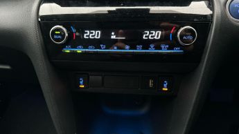 Toyota Yaris Cross 1.5 VVT-h Excel E-CVT (116 ps) - LANE DEPARTURE ALERT - LANE TRA