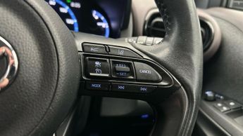 Toyota Yaris Cross 1.5 VVT-h Excel E-CVT (116 ps) - LANE DEPARTURE ALERT - LANE TRA