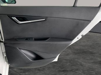 Kia Niro 1.6h GDi 2 DCT (139 bhp) - REVERSE CAM - BLUETOOTH - CRUISE