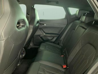 Cupra Formentor 1.5 TSI V2 DSG (150 ps) - LED - REVERSE CAM - NAV