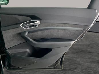 Audi e-tron 50 Sport quattro 71.2kWh (313 ps) - HEATED SEATS - ADJUSTABLE SU