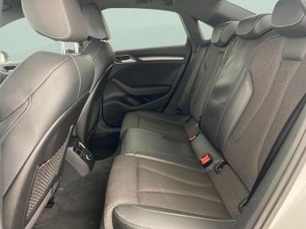 Audi A3 1.5 TFSI CoD Black Edition S Tronic (150 ps) - BLUETOOTH - CRUIS