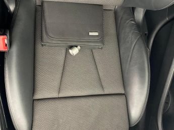 Audi A3 1.5 TFSI CoD Black Edition S Tronic (150 ps) - BLUETOOTH - CRUIS