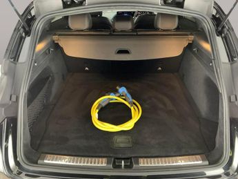 Mercedes-Benz EQC EQC 400 80kWh AMG Line (Premium) 4MATIC (408 ps) - REVERSE CAM -