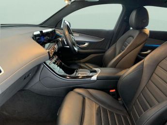 Mercedes-Benz EQC EQC 400 80kWh AMG Line (Premium) 4MATIC (408 ps) - REVERSE CAM -