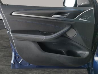 BMW iX3 80kWh M Sport Pro (286 ps) - PARK ASSIST - HK AUDIO - CARPLAY