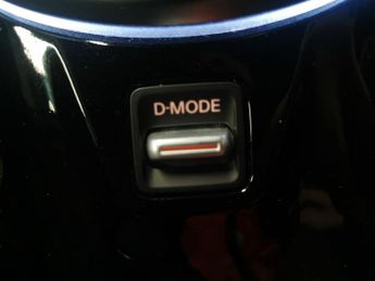 Nissan Juke 1.6 Tekna+ (143 ps) - HEATED SEATS - NAV - INTELLIGENT LANE INTE