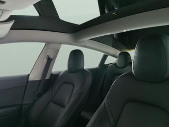 Tesla Model 3 Standard Range Plus RWD (241 bhp) - PARK ASSIST - LED - REVERSE 