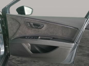 Seat Leon 2.0 TSI Cupra 290 DSG (290 ps) - PADDLE SHIFT - PARK SENSORS