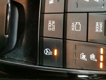 Hyundai Ioniq 38.3kWh Premium SE (136 ps) - LED - REVERSE CAM - NAV