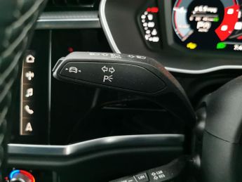 Audi Q3 2.0 TDI 35 S line Sportback S Tronic (150 ps) - LED - REVERSE CA