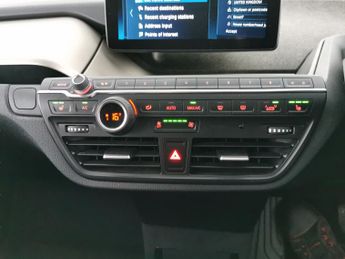 BMW i3 42.2kWh S (184 ps) - PRO NAV - CARPLAY - LED