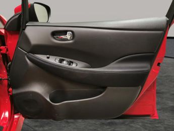 Nissan Leaf 39kWh Acenta (150 ps) - LANE DEPARTURE  - BLUETOOTH - CRUISE