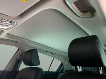 Kia Sportage 1.6 T-GDi 4 DCT AWD (174 bhp) - LED - REVERSE CAM - NAV