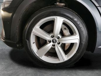 Audi e-tron 50 Technik quattro 71.2kWh (313 ps) - CARPLAY - LED - REVERSE CA