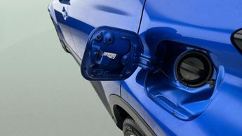 Toyota C-HR 1.8 VVT-h Design CVT (122 ps) - HEATED SEATS - LANE DEPARTURE AL