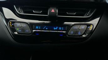 Toyota C-HR 1.8 VVT-h Design CVT (122 ps) - HEATED SEATS - LANE DEPARTURE AL