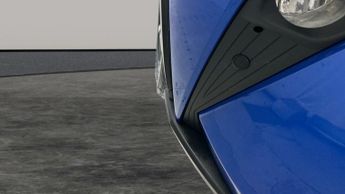 Toyota C-HR 1.8 VVT-h Design CVT (122 ps) - HEATED SEATS - LANE DEPARTURE AL