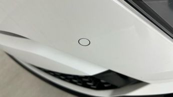 Hyundai Kona 65.4kWh Advance (218 ps) - LANE DEPARTURE  - BLUETOOTH - CRUISE