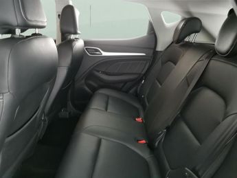 MG MG ZS 44.5kWh Exclusive (143 ps) - CARPLAY - KEYLESS ENTRY - LED