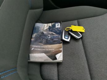 BMW i3 42.2kWh S (184 ps) - PRO NAV - CARPLAY - LED