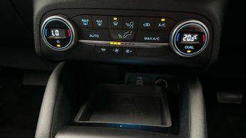 Ford Kuga 2.0 EcoBlue Titanium AWD (190 ps) - REVERSE CAM - NAV - FORD SYN