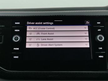 Volkswagen Polo 1.0 TSI Life DSG (95 ps) - LIGHT AND SIGHT PACK - WIFI - BLUETOO