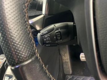 Peugeot 3008 1.6 THP GT Line EAT (165 ps) - M SPORT BRAKES - WIFI - PERFORMAN