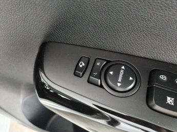 Kia Picanto 1.0 DPi 3 AMT (66 bhp) - NAV - BLUETOOTH - CRUISE