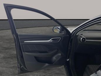 MG MG ZS 44.5kWh Excite (143 ps) - LANE DEPARTURE  - BLUETOOTH - DRIVING 