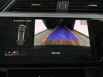 Audi e-tron 50 Technik quattro 71.2kWh (313 ps) - PAN ROOF - CARPLAY - LED