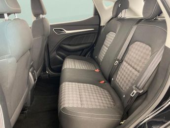 MG MG ZS 44.5kWh Excite (143 ps) - LANE DEPARTURE  - BLUETOOTH - DRIVING 