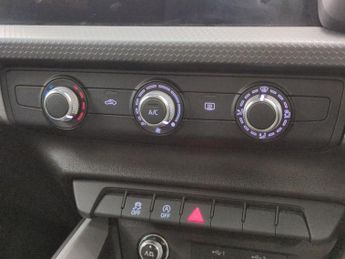 Audi A1 1.0 TFSI 25 Sport Sportback S Tronic (95 ps) - CRUISE - DIGITAL 