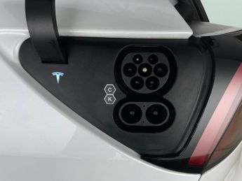 Tesla Model Y SUV RWD (346 ps) - REVERSE CAM - NAV - LEATHER