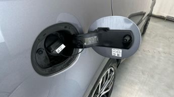 Land Rover Range Rover Sport 2.0 P400e 13.1kWh HSE Silver Plug-in 4WD (404 ps) - BLUETOOTH