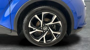 Toyota C-HR 1.8 VVT-h Design CVT (122 ps) - HEATED SEATS - LANE DEPARTURE AL