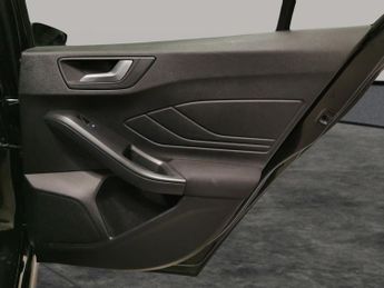 Ford Focus 1.0T EcoBoost MHEV ST-Line DCT (125 ps) - KEYFREE SYSTEM - BLUET