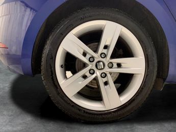 Seat Leon 1.5 TSI EVO FR DSG (150 ps) - PADDLE SHIFT - PARK SENSORS - CLIM