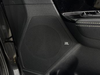 Kia Niro 64kWh 4+ (201 bhp) - KEYLESS ENTRY - LED - REVERSE CAM