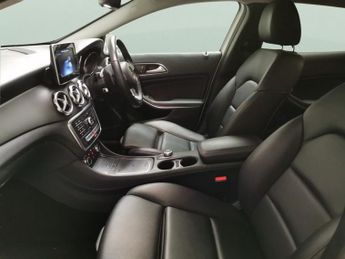 Mercedes-Benz GLA 1.6 GLA200 SE 7G-DCT (156 ps) - COMFORT PACK - BLUETOOTH - KEYLE