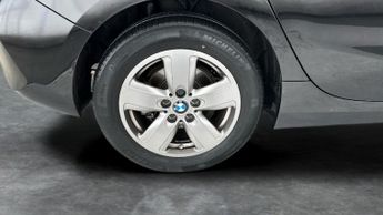 BMW 1 Series 1.5 118i SE (LCP) DCT (136 ps) - DRIVING MODES - AIR CON - KEYLE