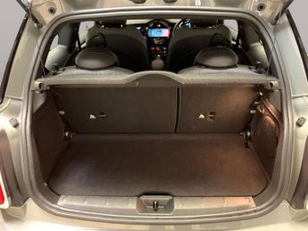 Mini Electric Hatch Cooper SE 32.6kWh Level 2 (184 ps) - LED - REVERSE CAM - HEATED 