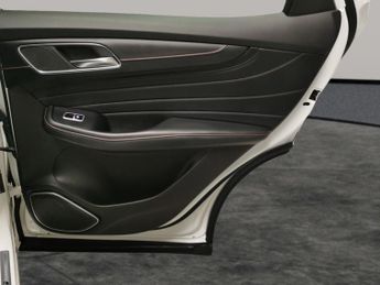 MG Mg Hs 1.5 T-GDI 16.6kWh Exclusive Plug-in (258 ps) - KEYLESS ENTRY