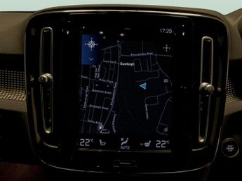 Volvo XC40 1.5h T5 Twin Engine Recharge 10.7kWh R-Design Pro Plug-in (262 p